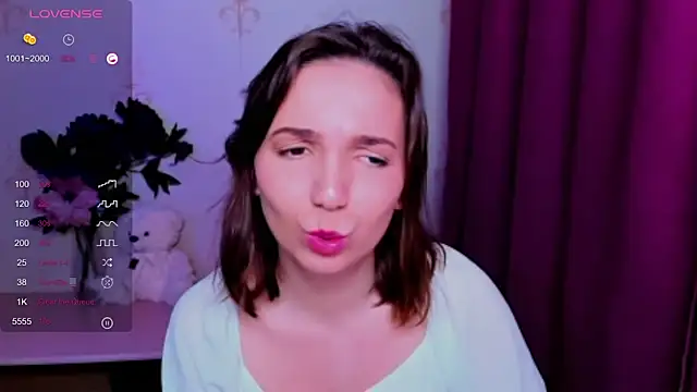 KindHazelHere_'s Live XXX Chat