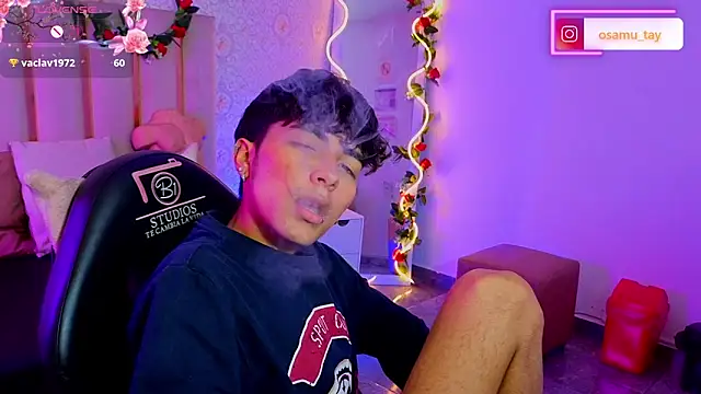Živý XXX chat osamu_tay