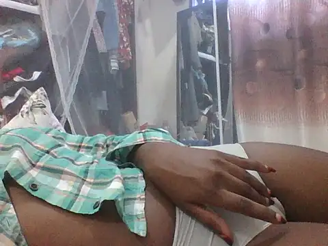 FatAss_baby live XXX chat
