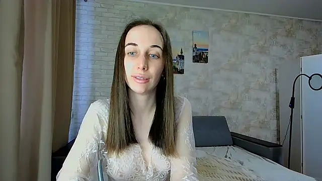 Anika_bloom live XXX chat