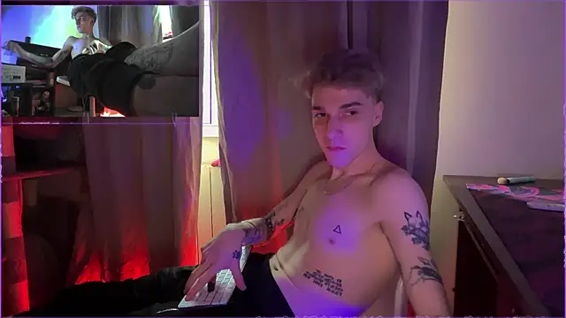 davesinner's Webcam Show