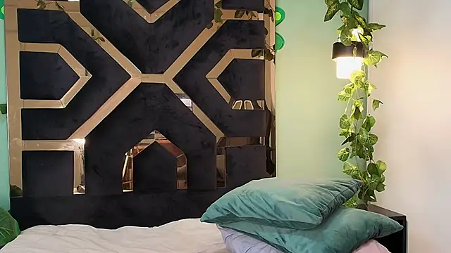 Zamira_Taylor 现场XXX聊天