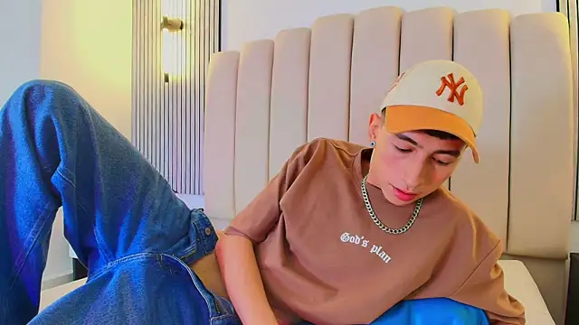 lian_cameron 即時 XXX 聊天