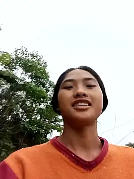 Hoa-tuylip Show in webcam