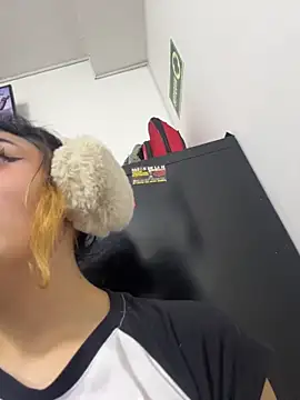 baby_akumaのライブXXXチャット