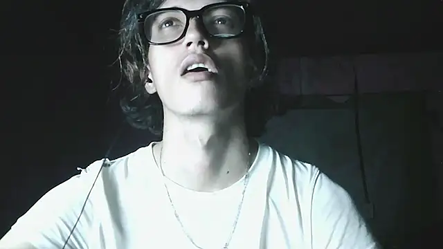 cherryuwu Webcam-Show