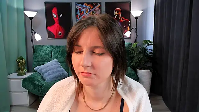 Chat +18 de KikaOsterman ao vivo