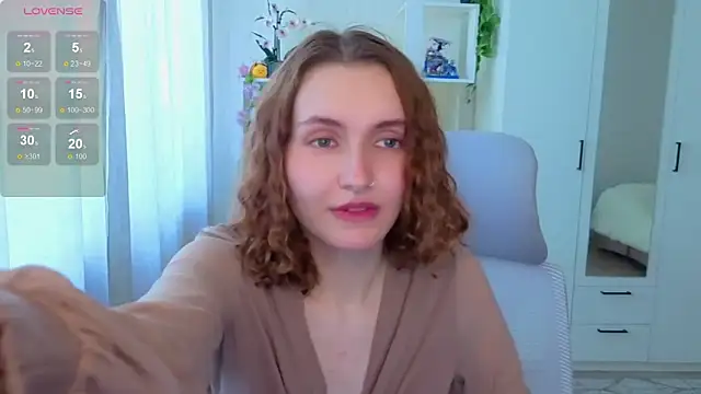Emily_luneのライブXXXチャット