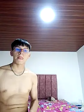 Alexander_Ammy 即時 XXX 聊天