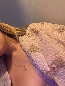 saliha_pinky_'s Live XXX Chat