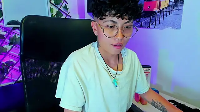 Chat XXX ao vivo de Im_Mathias
