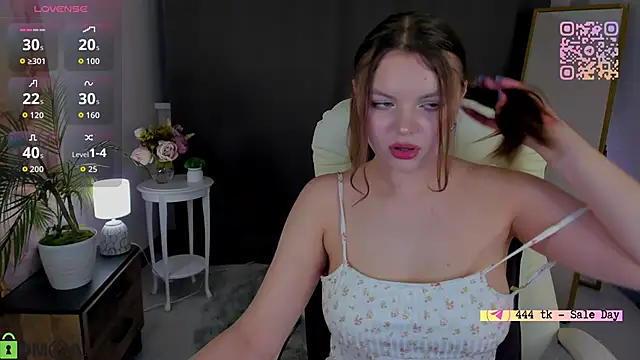 Živý XXX chat serinella_