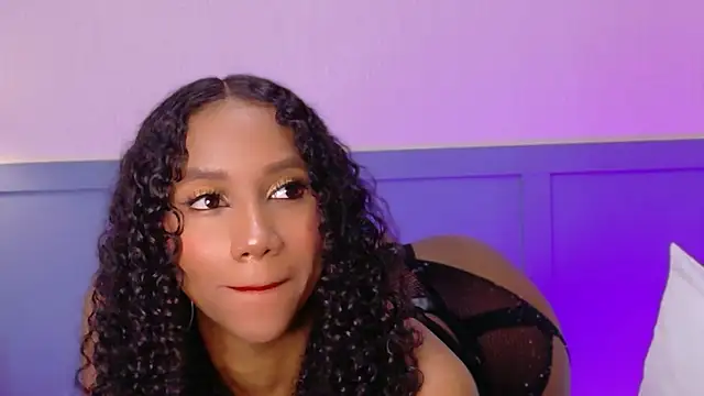 Chloe-Rose- Webcam-Show