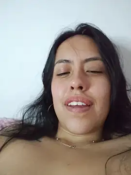 Queen_Ashly Adlı Modelin Canlı XXX Sohbeti