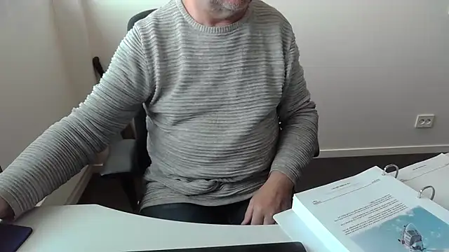 Buggemann Live XXX Chat