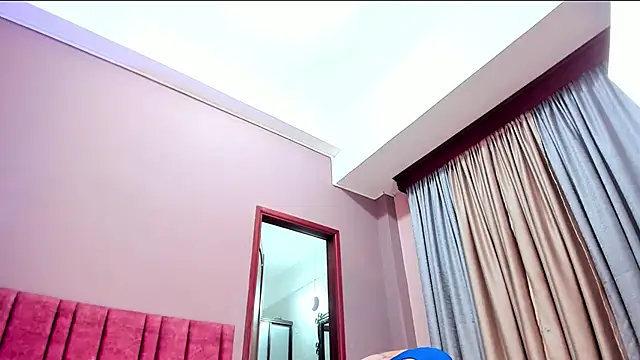 XXX chat uživo modela SeleneLujan
