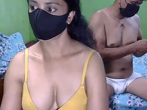 Indian_Horny_Wife's Live XXX Chat