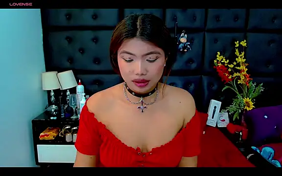 XXX chat uživo modela Cloelombard