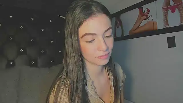 diana_queen_: онлайн-секс-чат