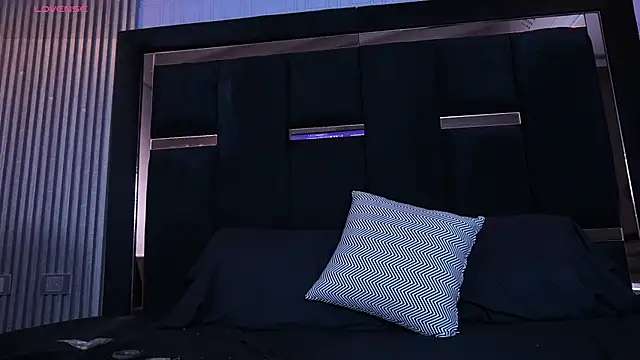 Dark_Eros_ Pertunjukan Webcam
