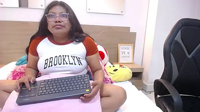 MiaPolett 라이브 XXX 채팅