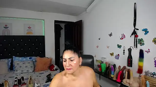 mature_bigboobs10's Live XXX Chat