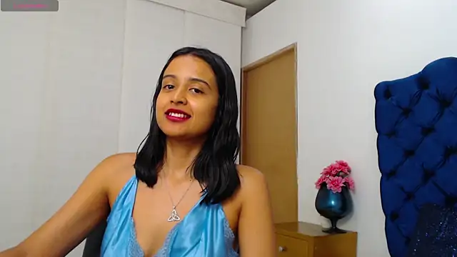 Czat XXX na żywo – Lili666_