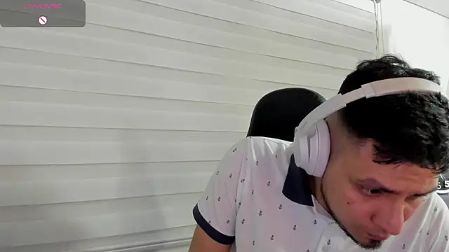 Rick_Adams Live XXX-chat