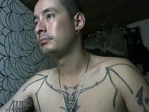 vampireathome's Webcam Show