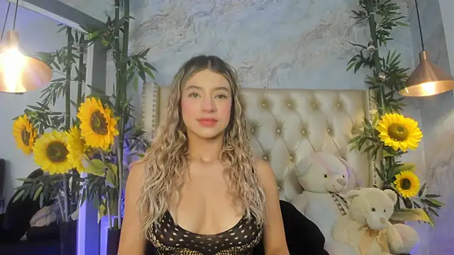 LittleeJazn Live XXX chat