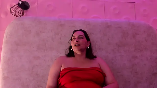 Онлайн чат XXX mia_coral1