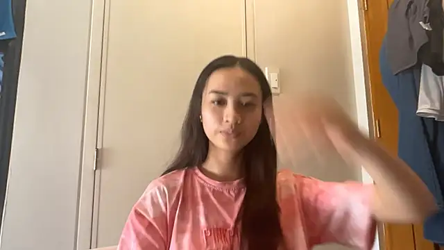 NorikoMcirvin's Live XXX Chat