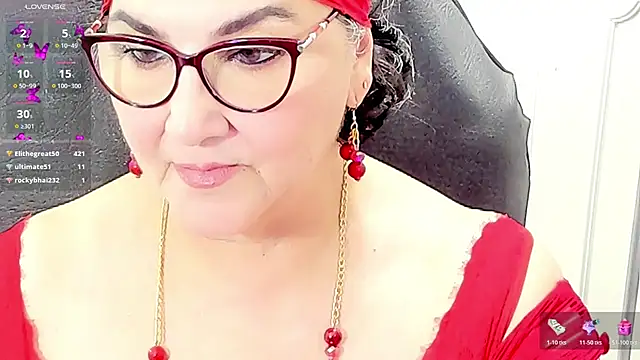 Chat +18 de cataleya_mom ao vivo