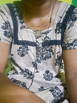 tamil_kanaka Chat XXX in diretta