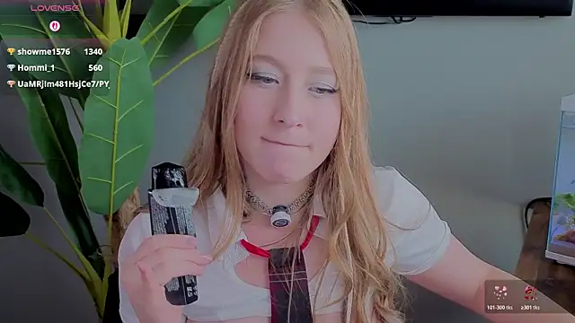 ShowmeYourfetish Webcam-Show
