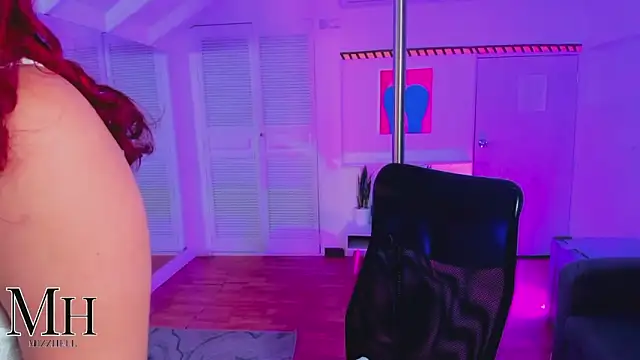 Czat XXX na żywo – MizzHell
