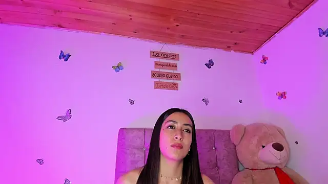 Lia_Roses3x Adlı Modelin Canlı XXX Sohbeti