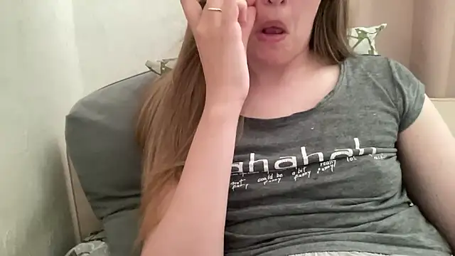 alisa_kitcat Obrolan Langsung XXX