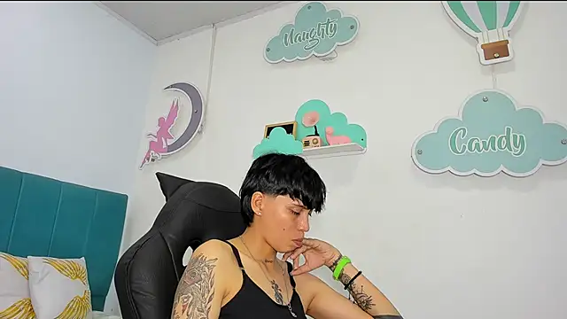 ivyheat3のライブXXXチャット