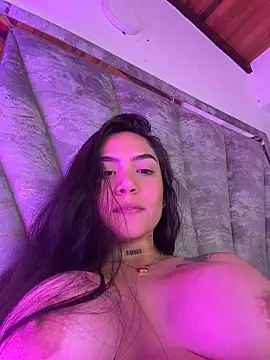 liahouses' Live XXX Chat