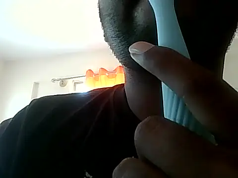 vicky796 即時 XXX 聊天