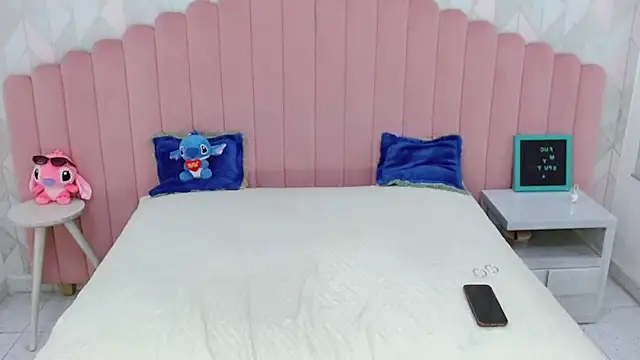 evangeline_asscock webcam show
