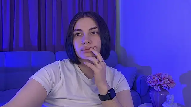 XXX chat uživo modela AdrianaToress