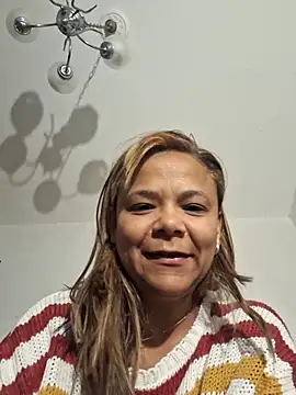 Webkamerová show Yagodit