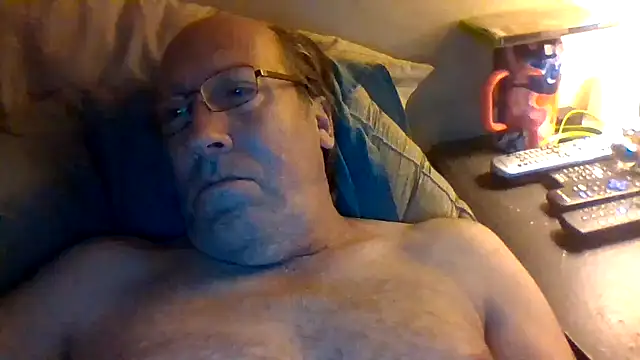 hornyrich69's Live XXX Chat
