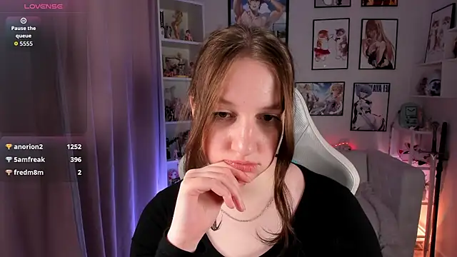 Elisabeth_Binder élő XXX-chatje