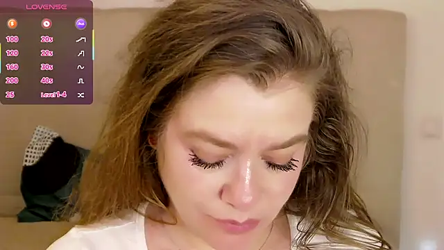 PetersEmily লাইভ XXX চ্যাট