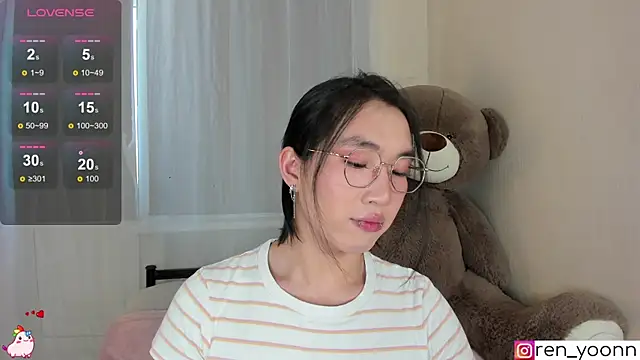 Ren_yoon Chat XXX in diretta
