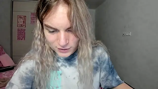 milliKira006 – webcam-show