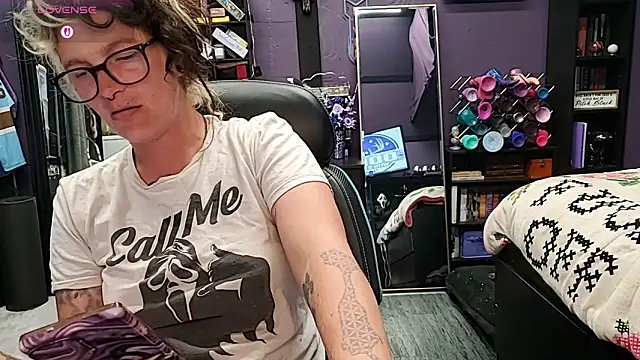 Chat +18 de oddywithabody ao vivo